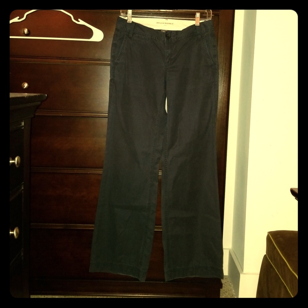 Banana Republic navy blue wide leg slacks